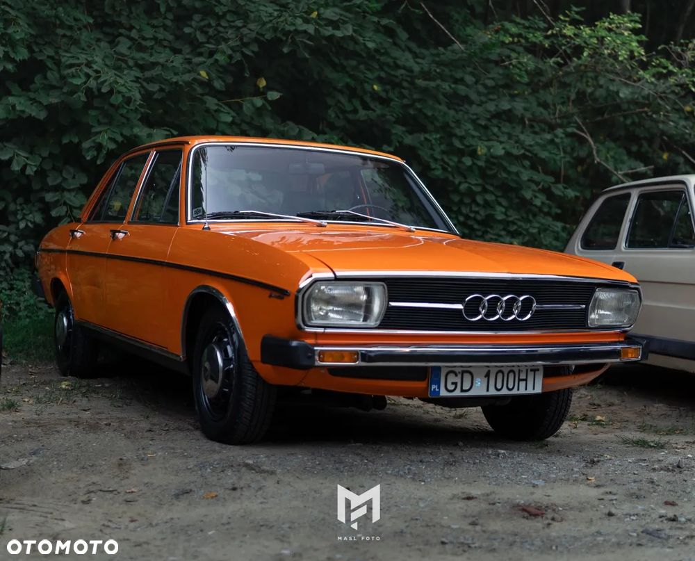 Audi 100 - 23