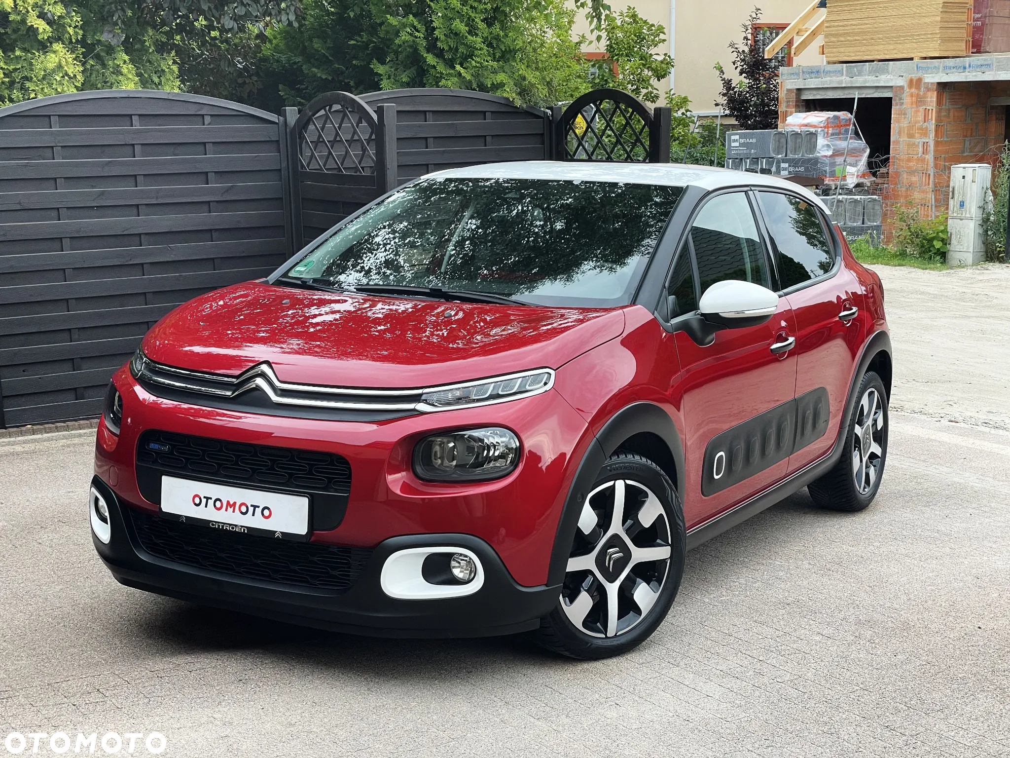 Citroën C3 1.2 PureTech GPF Shine S&S - 2