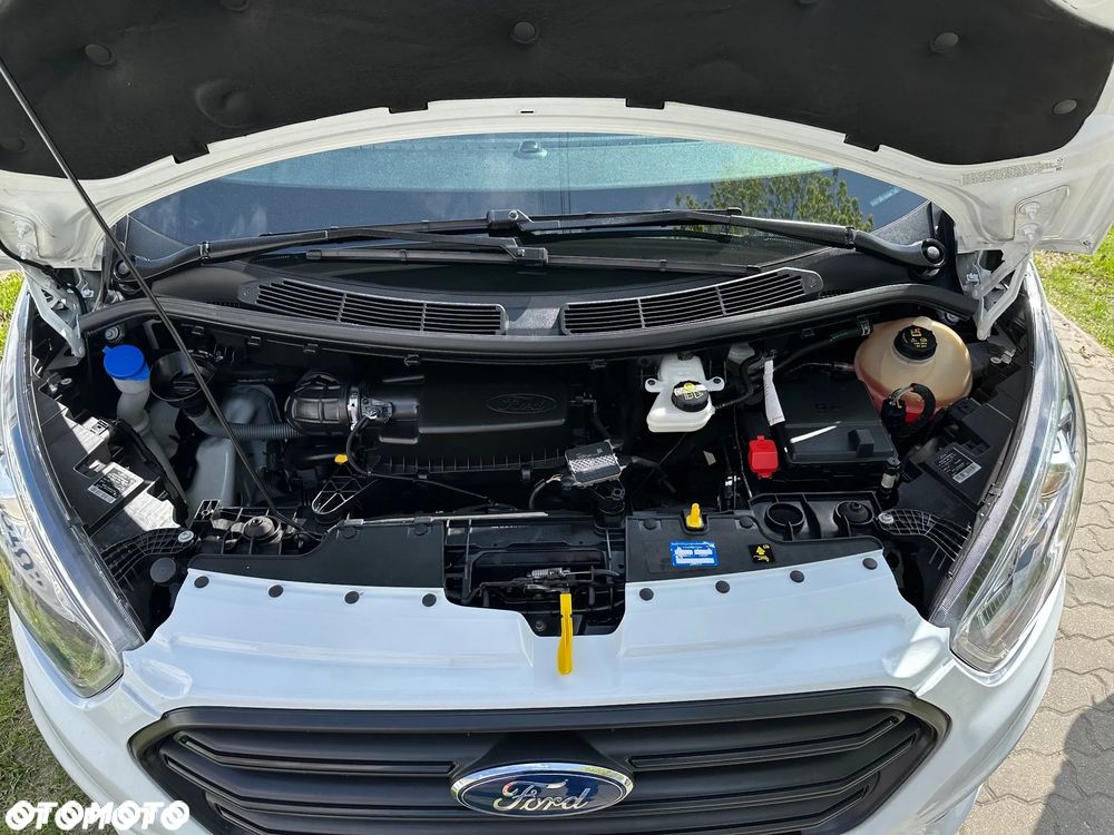 Ford TRANSIT CUSTOM - 17