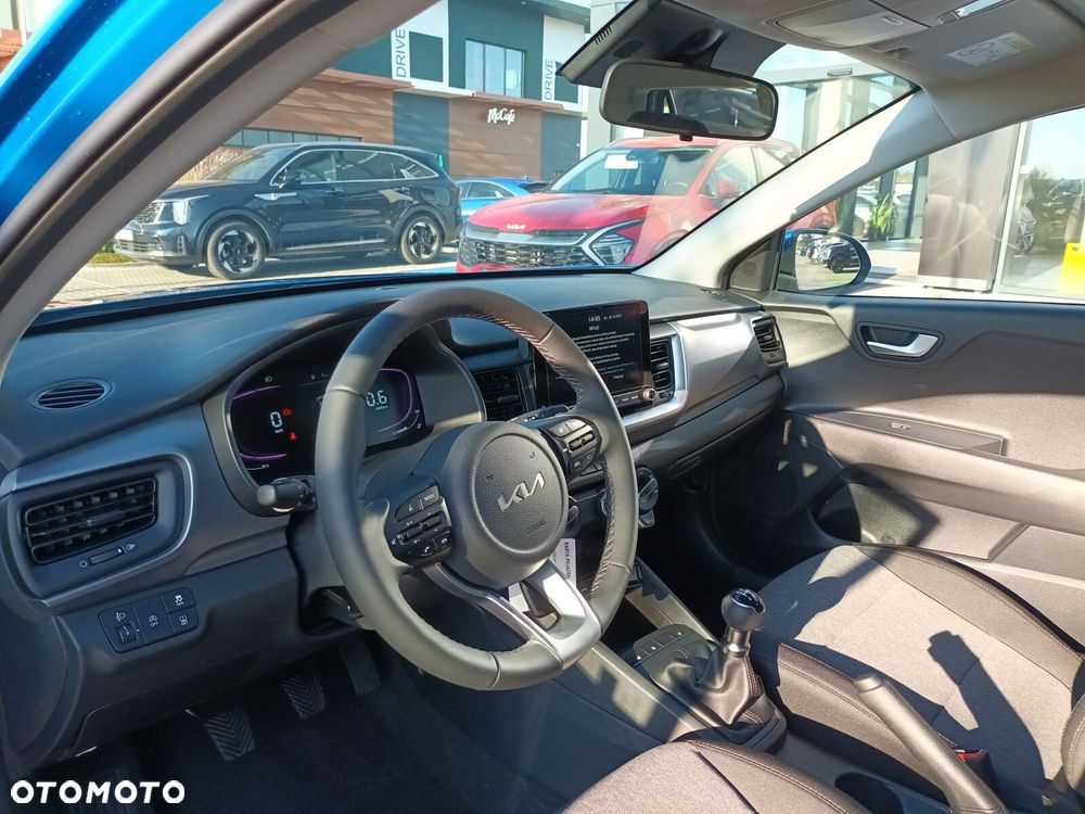 Kia Stonic - 10