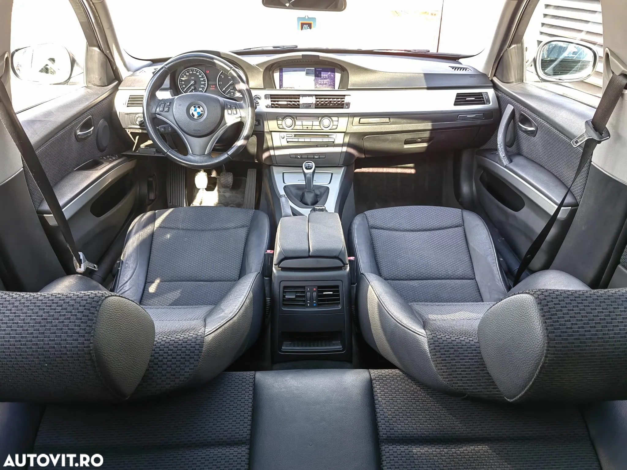 BMW Seria 3 318i Touring Edition Sport - 14
