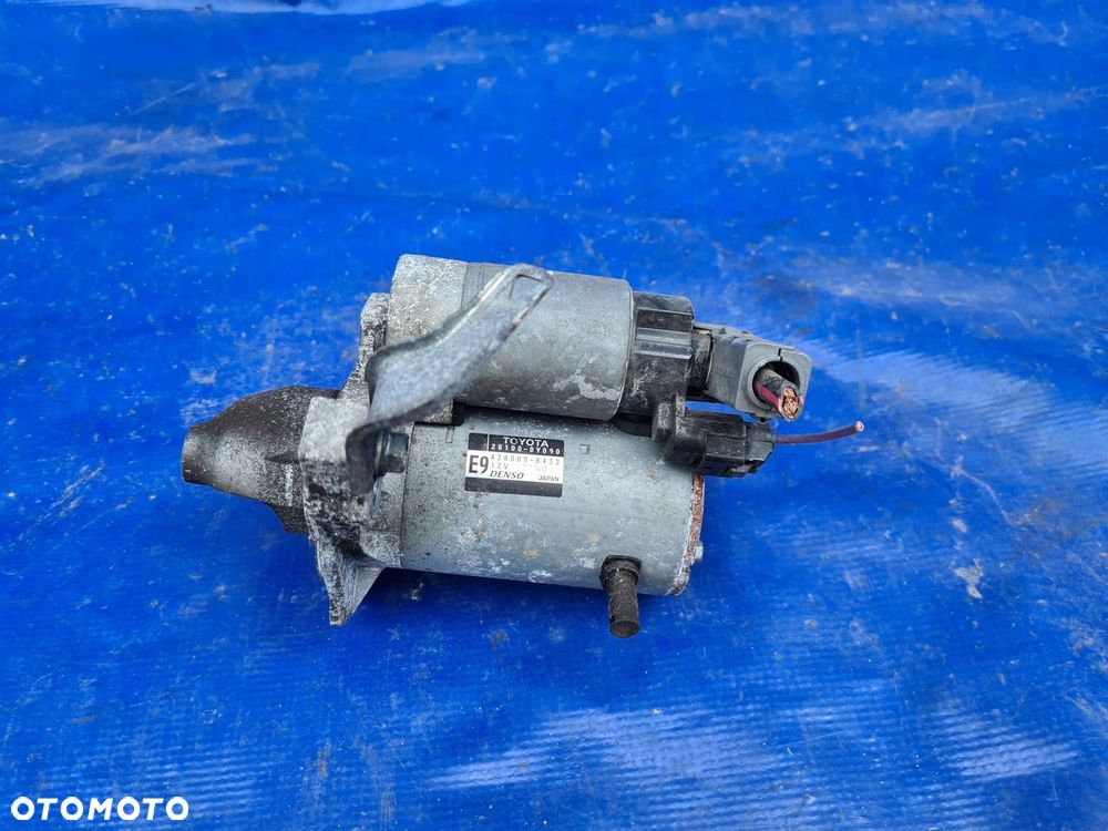 YARIS AURIS VERSO-S 1.33 rozrusznik 28100-0y090 - 1