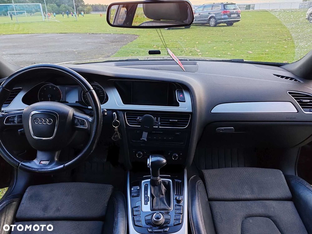 Audi A4 Avant - 8
