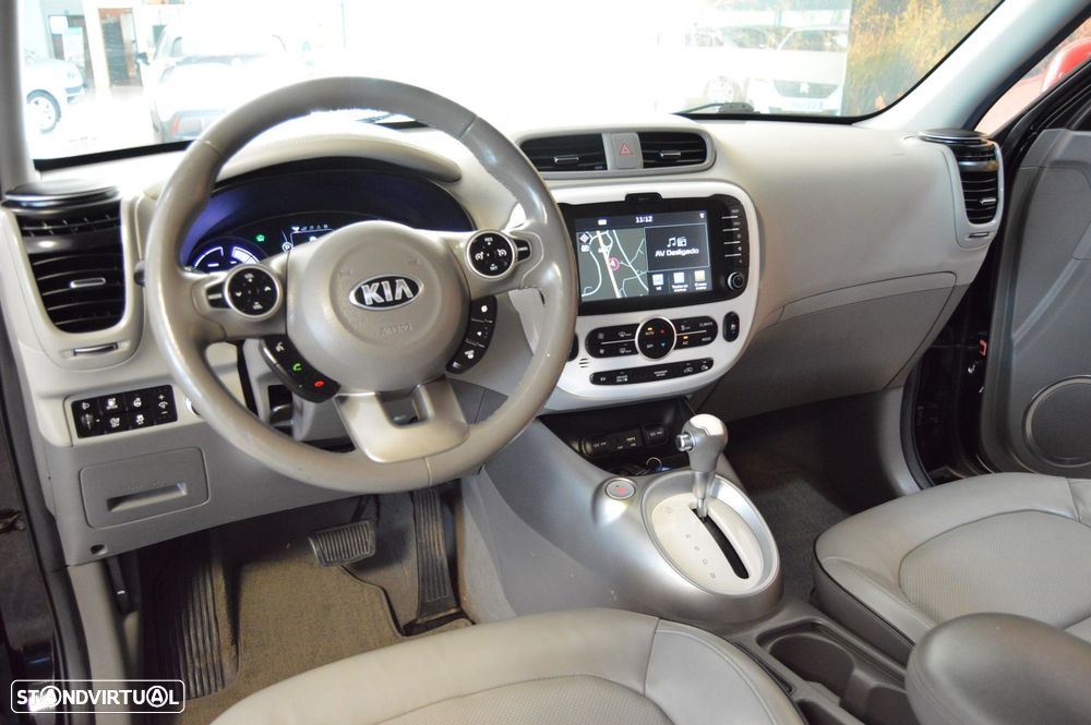 Kia e-Soul EV - 24