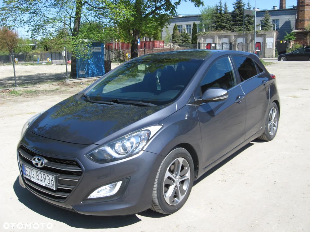 Hyundai i30 1.6 CRDi Comfort - 1