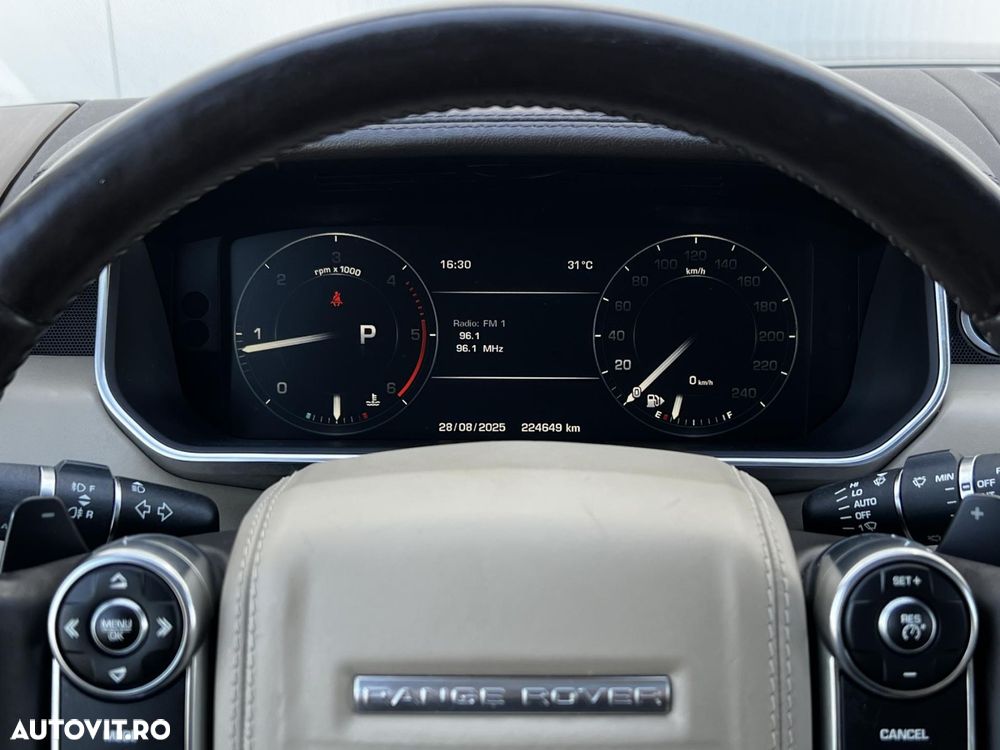 Land Rover Range Rover Vogue - 23