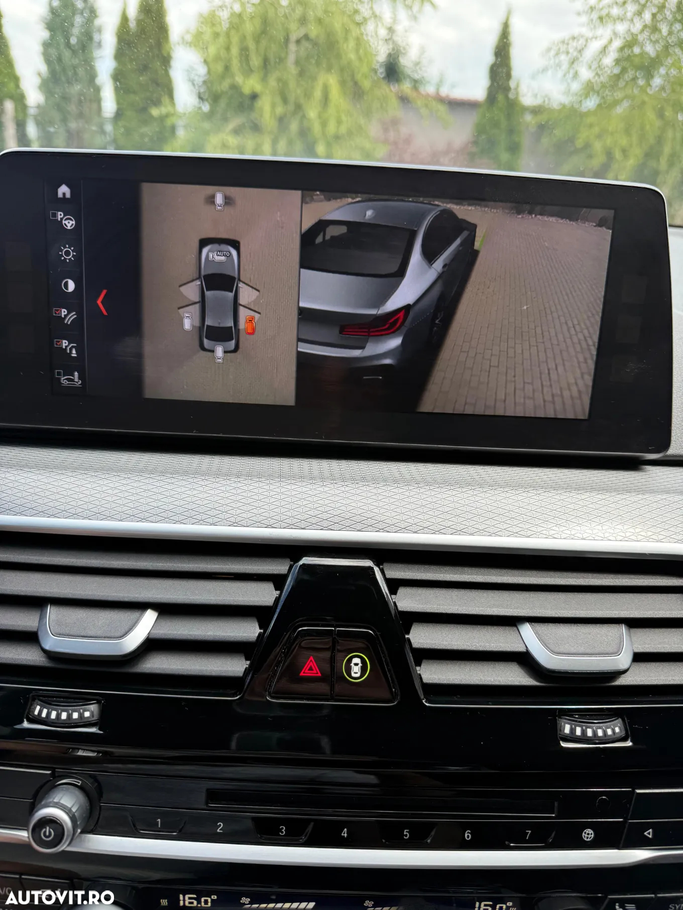 BMW Seria 5 520d xDrive AT - 16