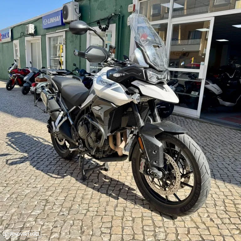Triumph Tiger 900 GT Pro - 10