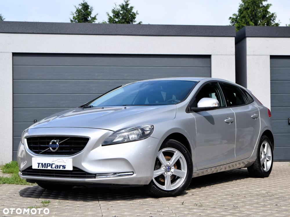 Volvo V40 - 17