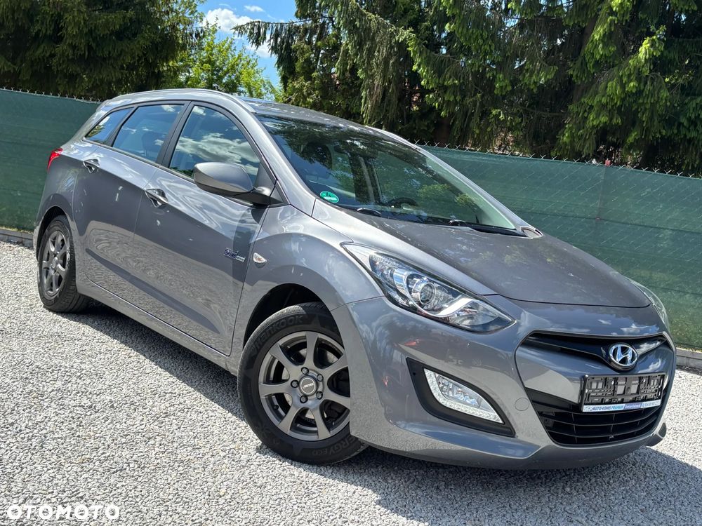 Hyundai i30 i30cw 1.4 CRDi Advantage - 9