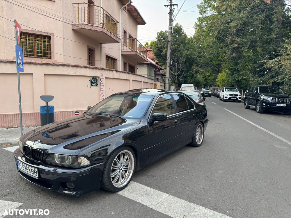 BMW Seria 5 525dA - 6