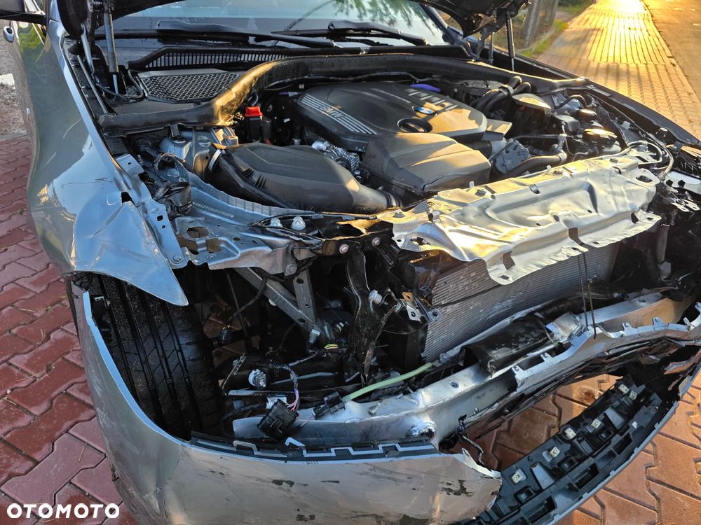 BMW Seria 3 - 16