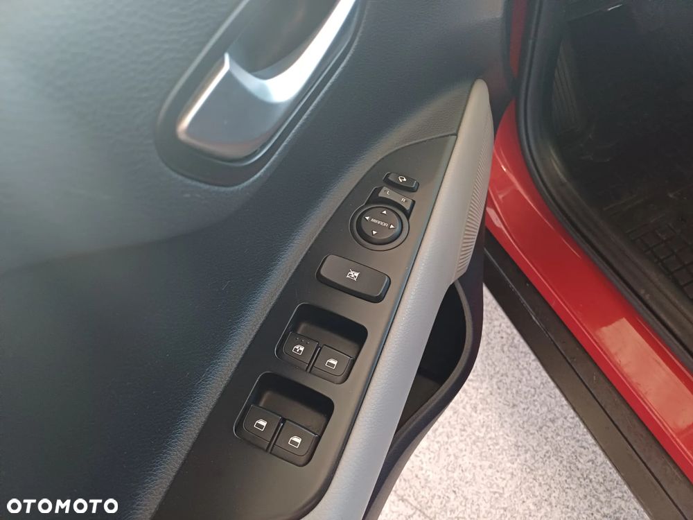 Kia Stonic 1.0 T-GDI MHEV L Business Line - 11