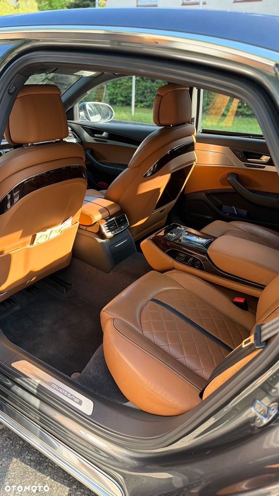 Audi A8 4.2 TDI clean diesel L Quattro - 10