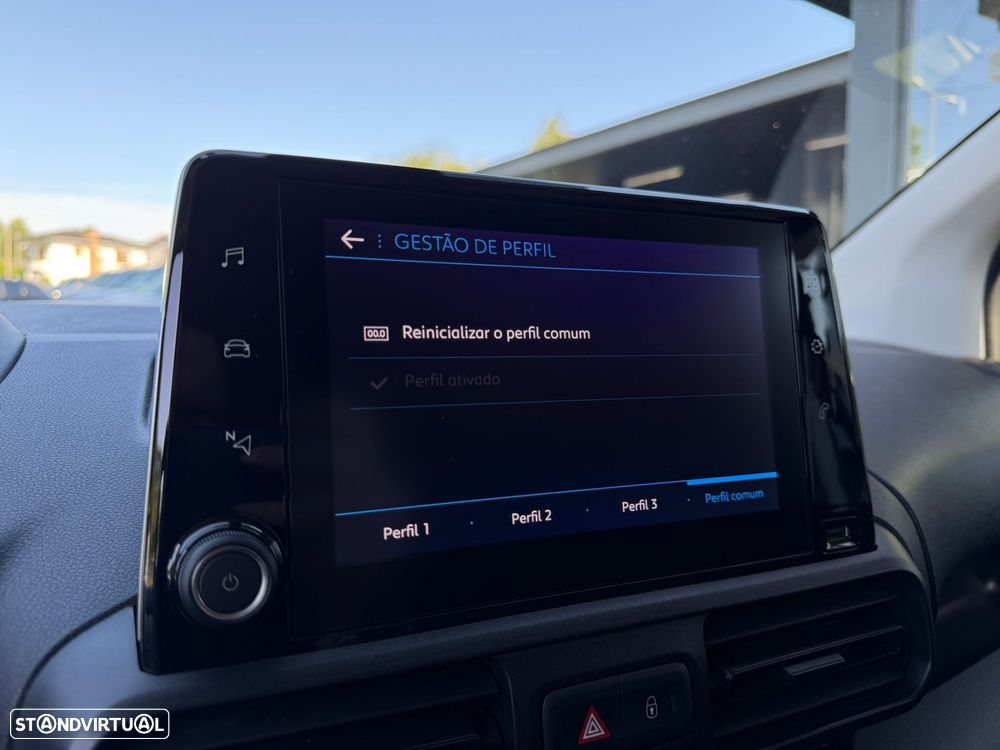 Peugeot Partner 1.5 BlueHDi Premium Standard - 32