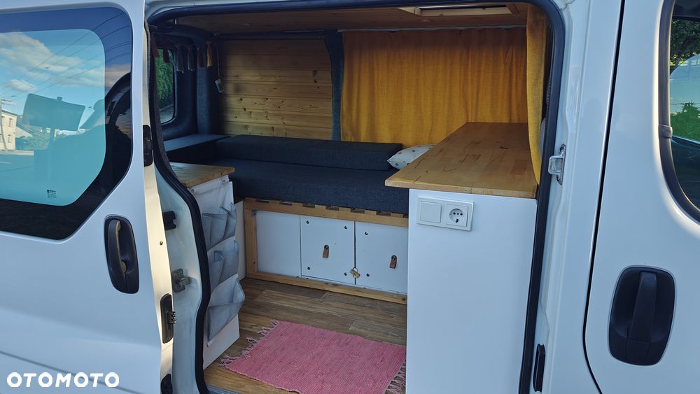Renault Trafic - 8