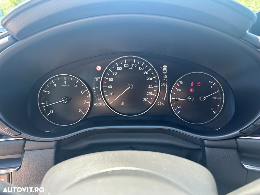 Mazda 3 e-Skyactiv G122 MHEV Exclusive-Line - 2