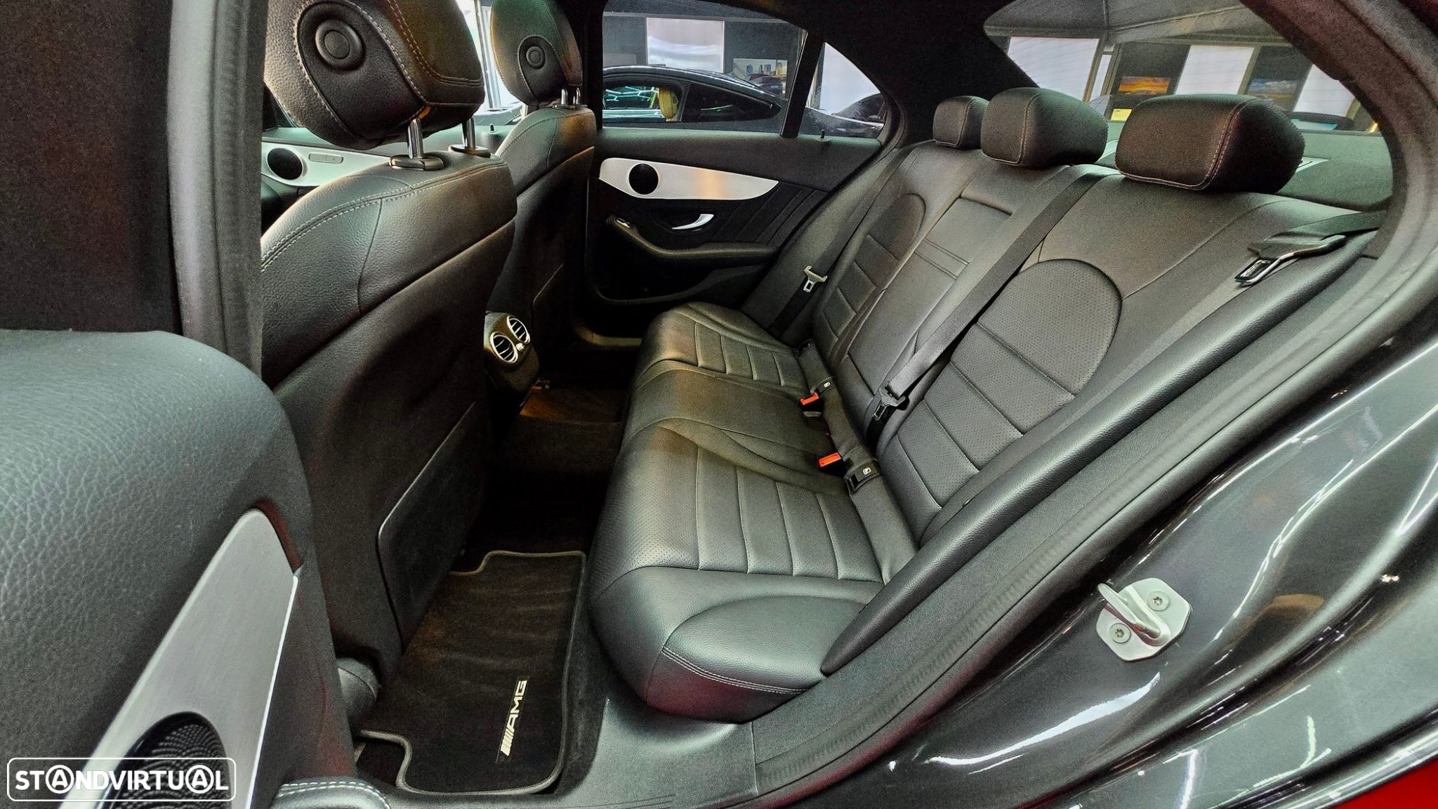 Mercedes-Benz C 300 - 19