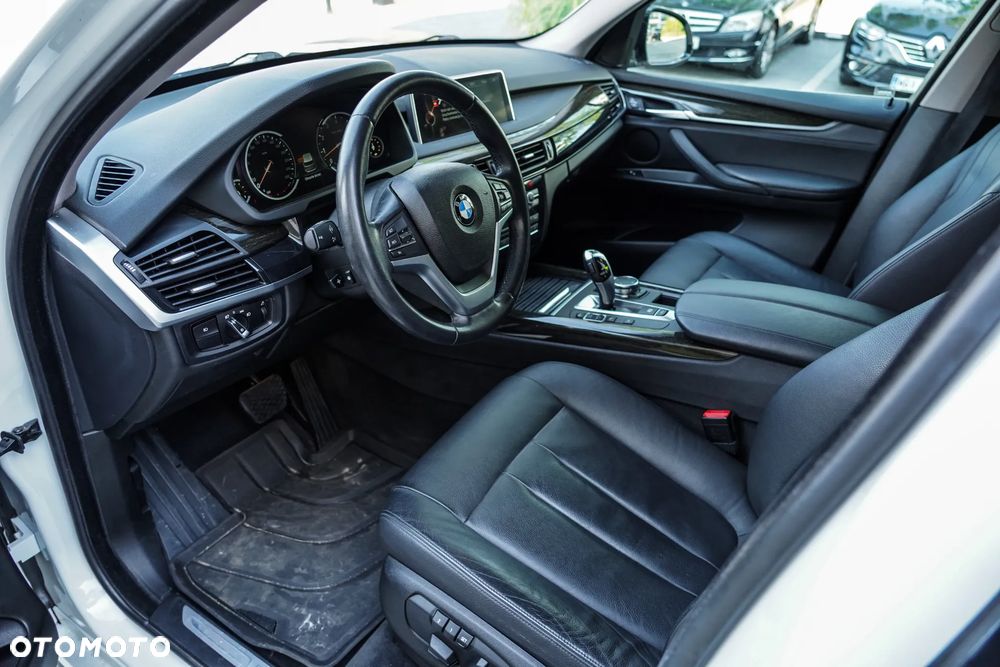 BMW X5 xDrive35i - 6