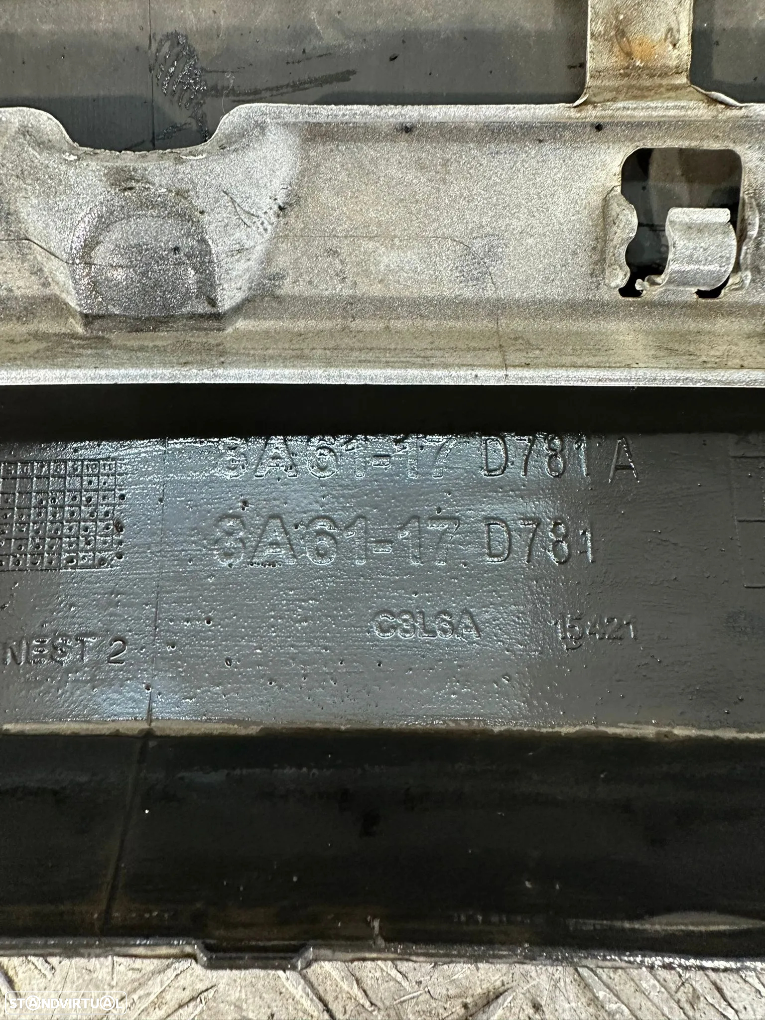 .Parachoques Traseiro Original Ford Fiesta 6 MK6 5 Portas 8A61-17D781 - 5
