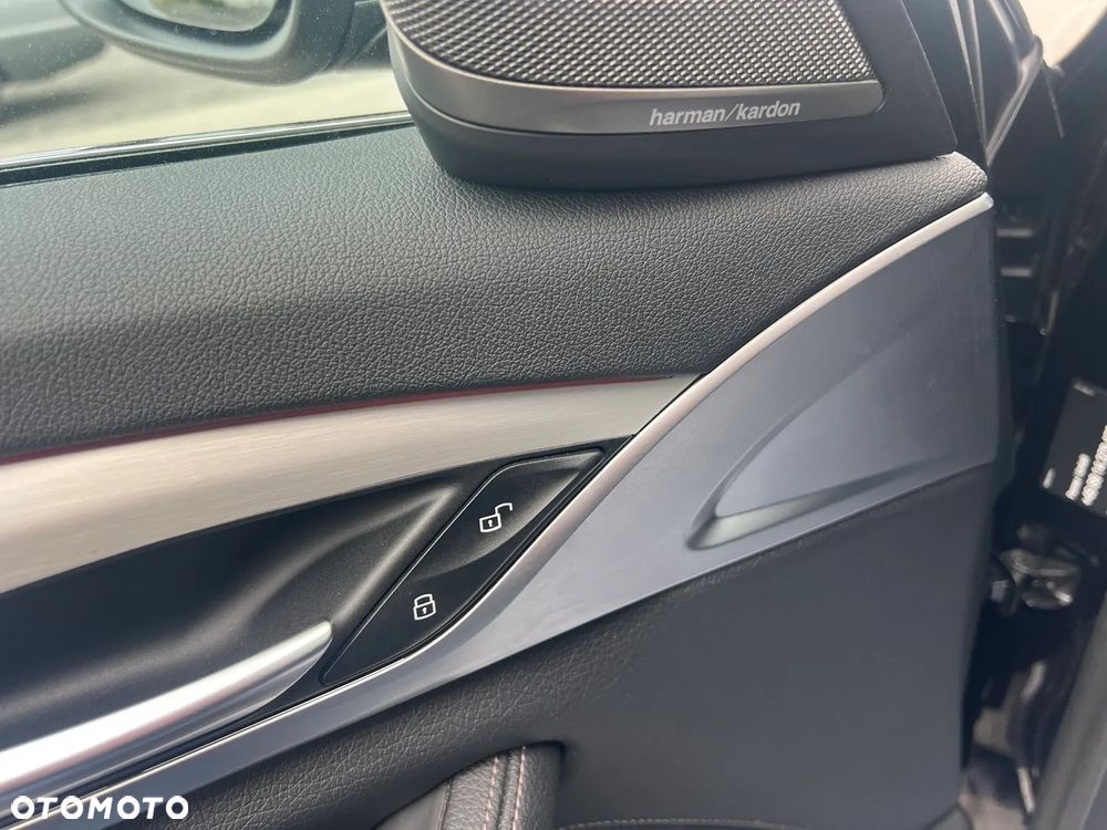 BMW Seria 5 - 30