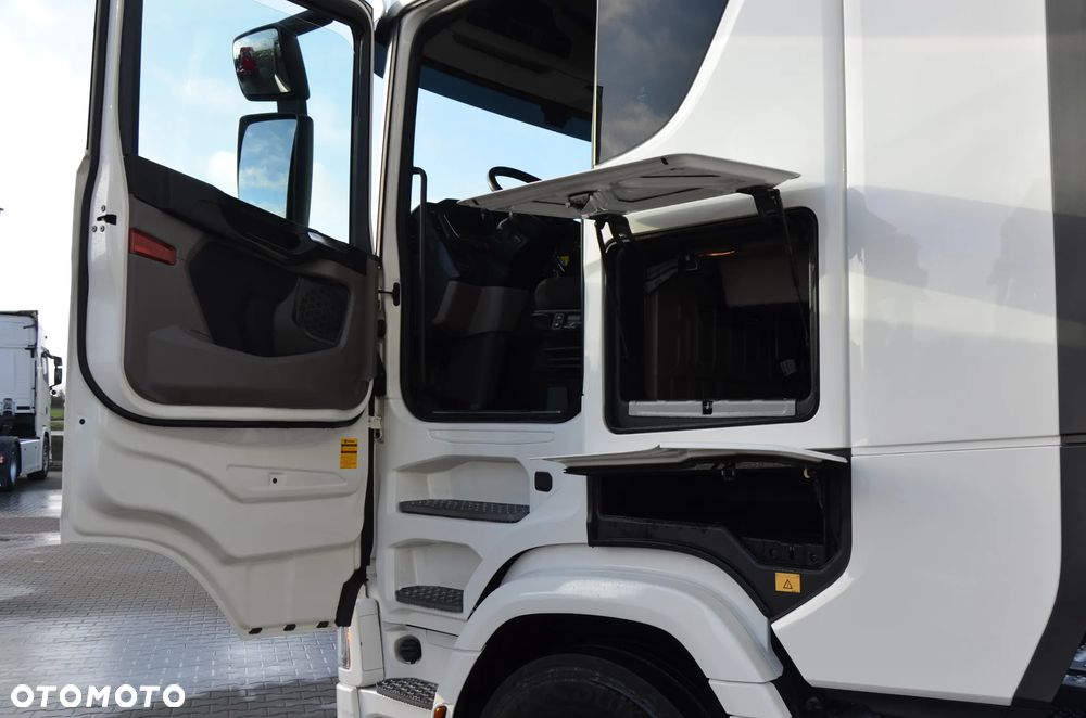 Scania S 460 / 2023r. / KLIMA P. / ACC / NAVI / FULL LED / WAGA / MIKROFALA / DE 8011 - 8