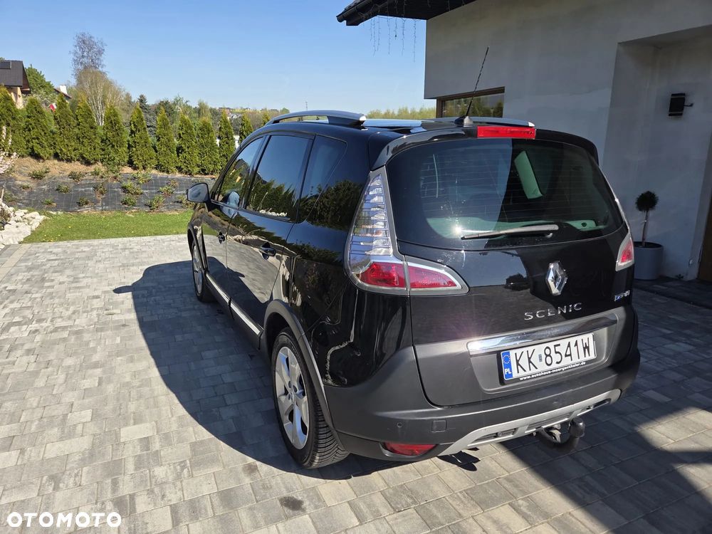 Renault Scenic Energy dCi 130 S&S Xmod Bose Edition - 26