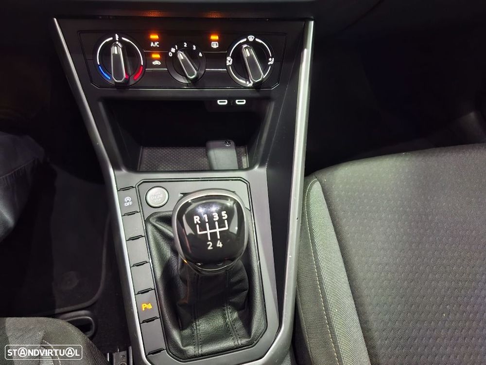 VW Taigo 1.0 TSI Urban - 23