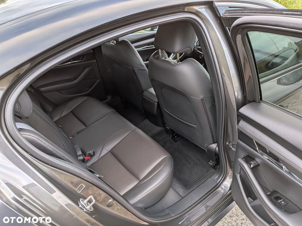 Mazda 3 - 19