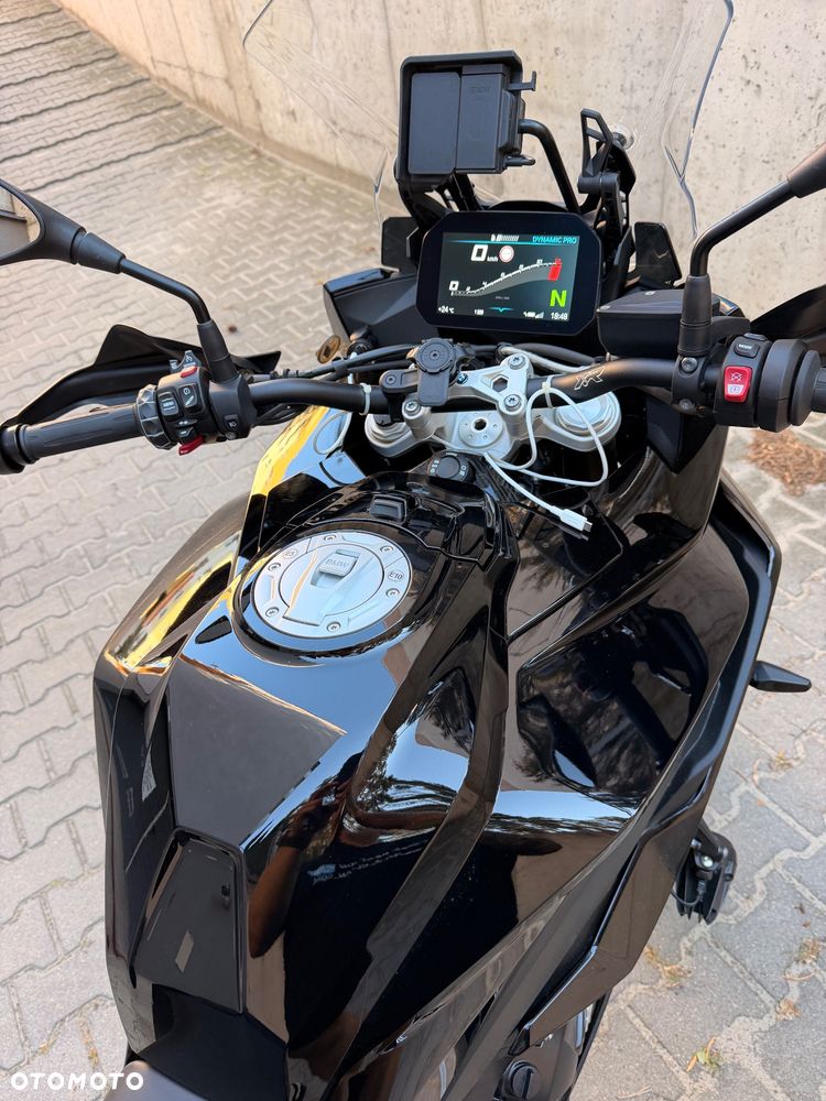 BMW XR - 5