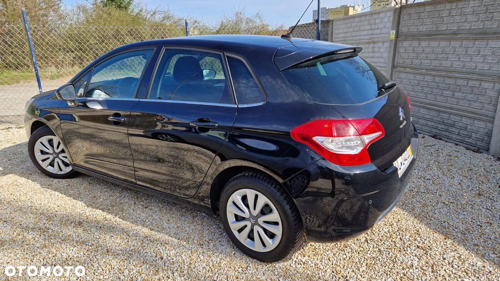 Citroën C4 VTi 120 Exclusive - 23