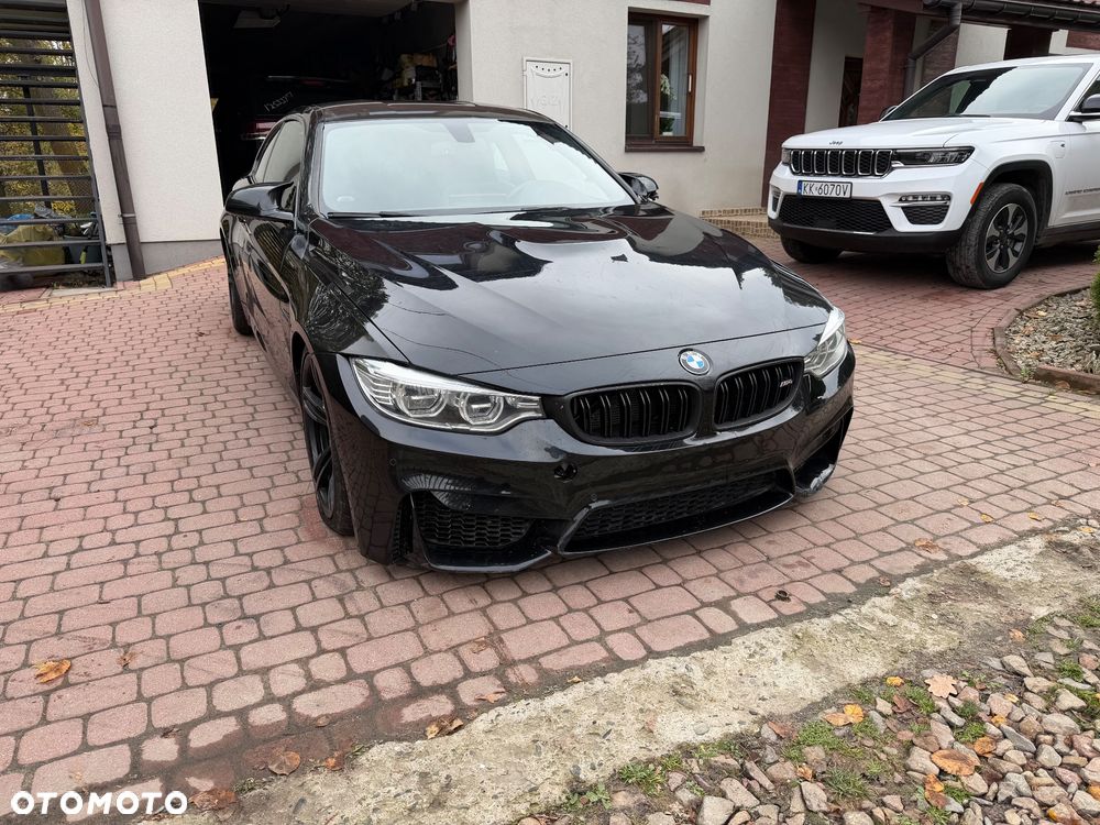 BMW M4 DKG - 4