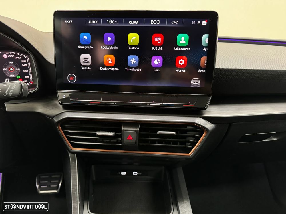 Cupra Leon ST 1.4 e-Hybrid MID DSG - 13