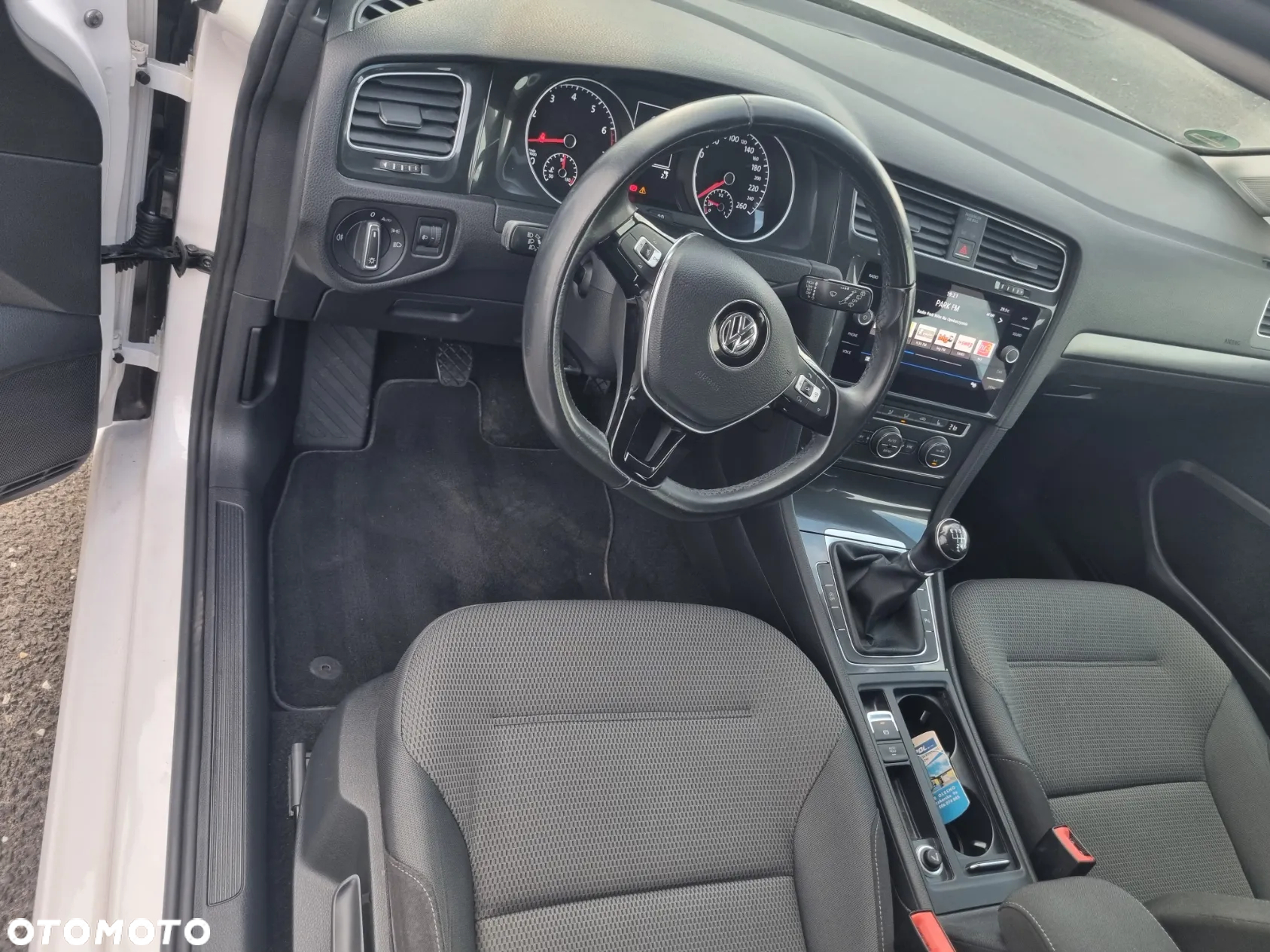 Volkswagen Golf VII 1.4 TSI BMT Comfortline - 8