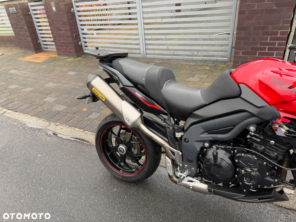 Triumph Tiger - 27