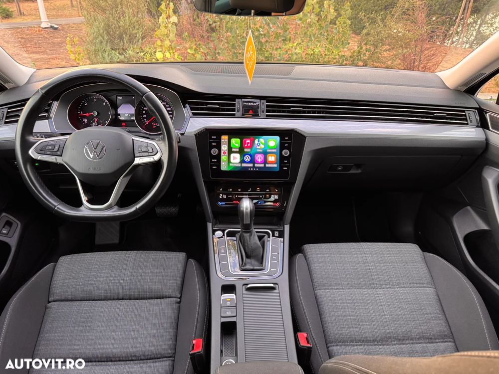 Volkswagen Passat - 10