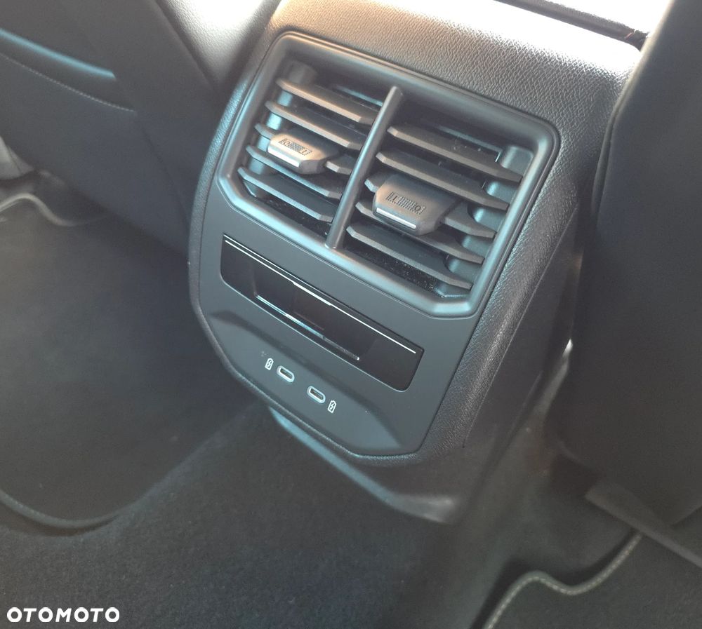 Cupra Formentor 1.5 eTSI DSG - 15