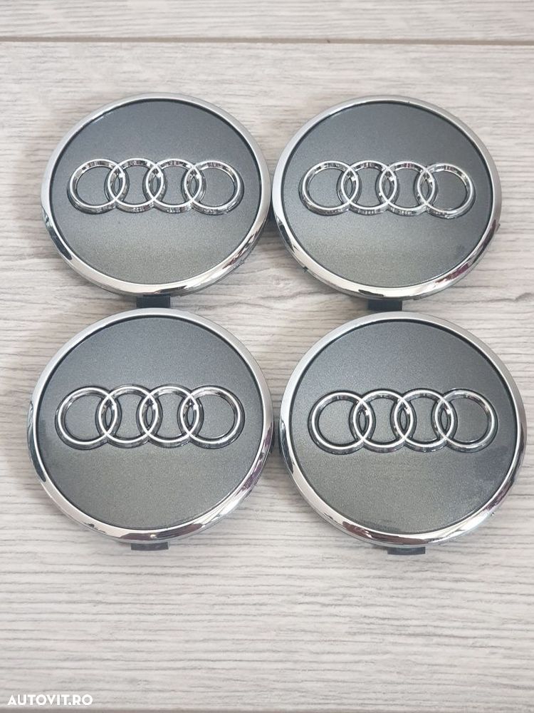 Capace-Jante-Gri-61-MM-Sigla-Audi-A1-A3-A4-A5-A6-A7-A8-Q3-Q5-Q7-Sline - 1