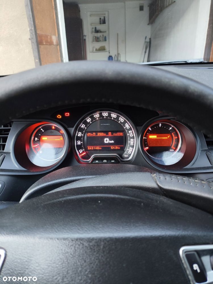 Citroën C5 2.0 HDi Confort - 5