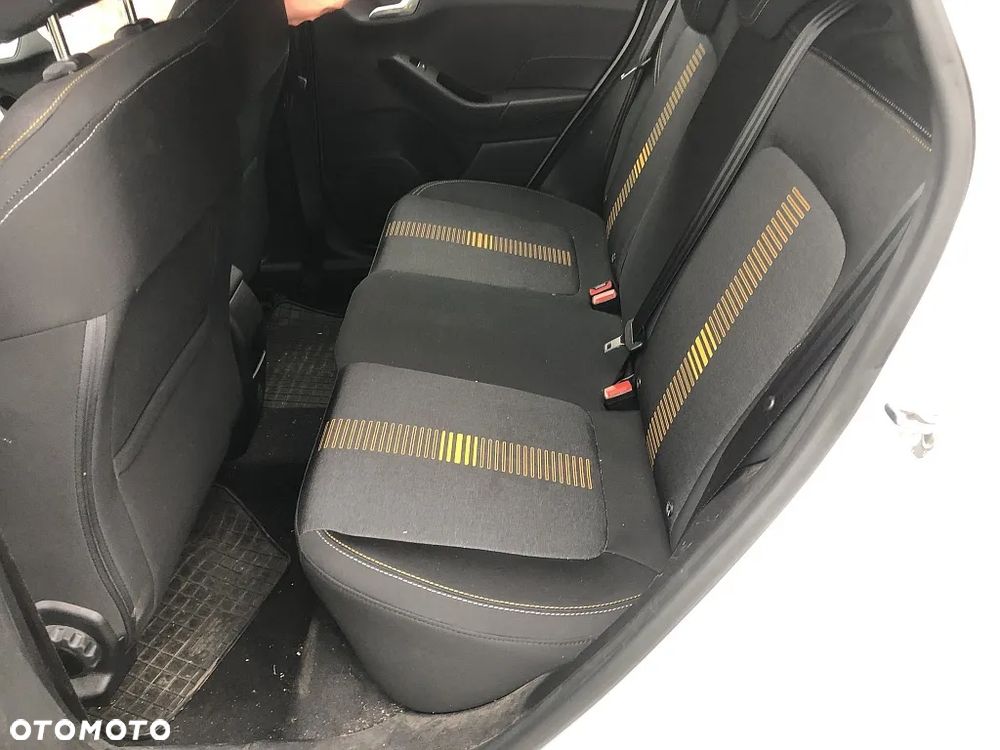 Ford Fiesta 1.0 EcoBoost S&S ACTIVE - 11