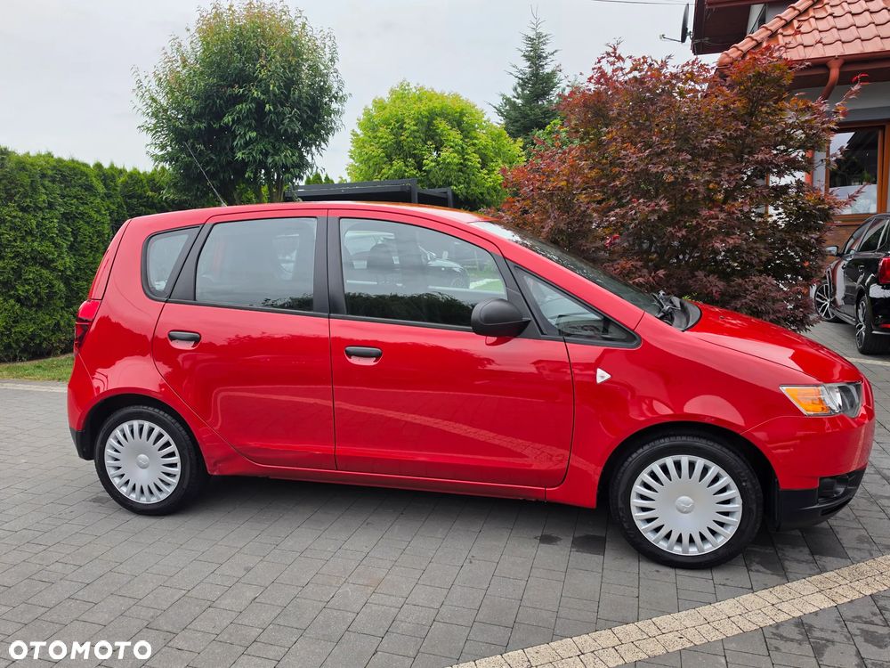 Mitsubishi Colt - 1