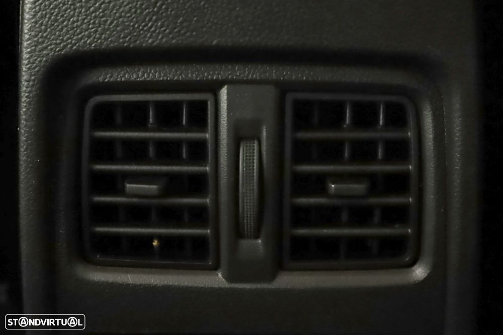 Renault Captur 1.0 TCe Techno Bi-Fuel - 25