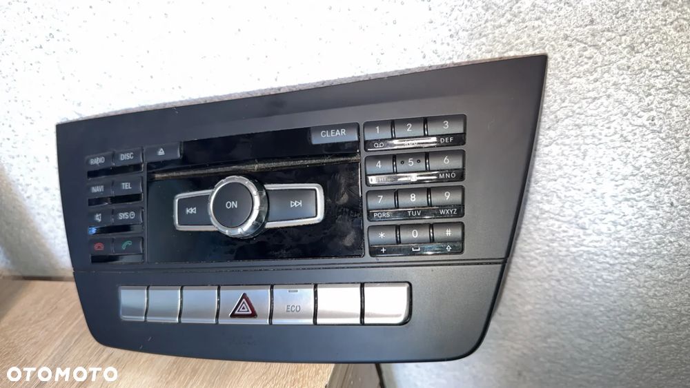 RADIO NAWIGACJA MERCEDES W204 - 1