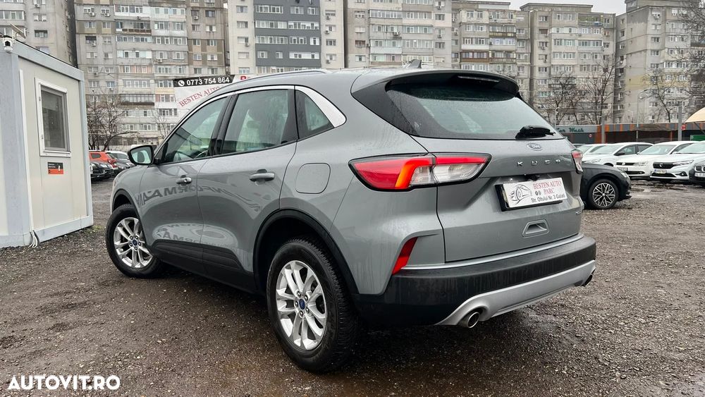 Ford Kuga - 28