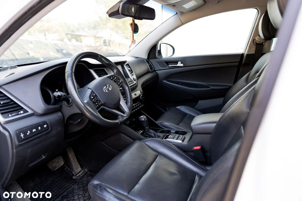 Hyundai Tucson 2.0 CRDI 4WD Automatik Premium - 5