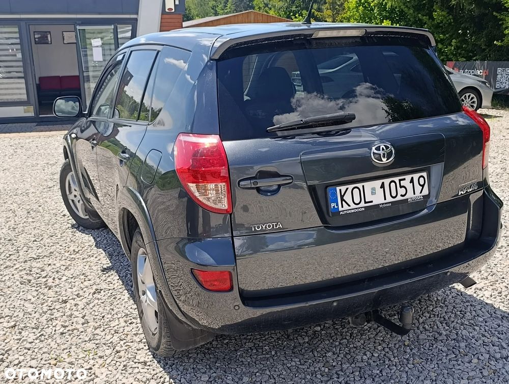 Toyota RAV4 2.2 D-CAT 4x4 Executive - 6