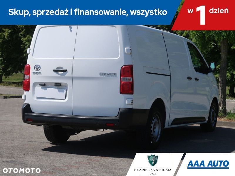 Toyota proace - 7