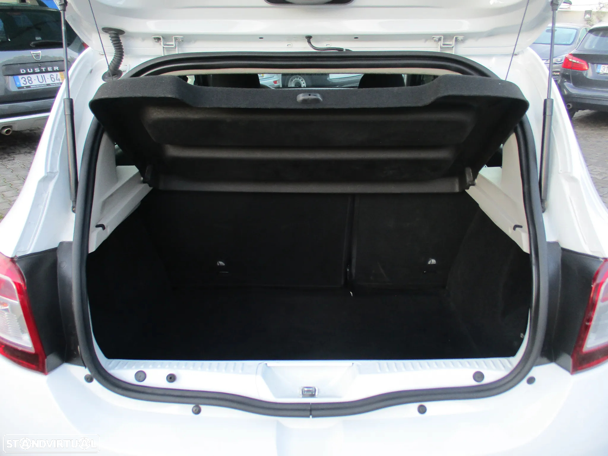 Dacia Sandero 0.9 TCe SL 10 Anos - 21