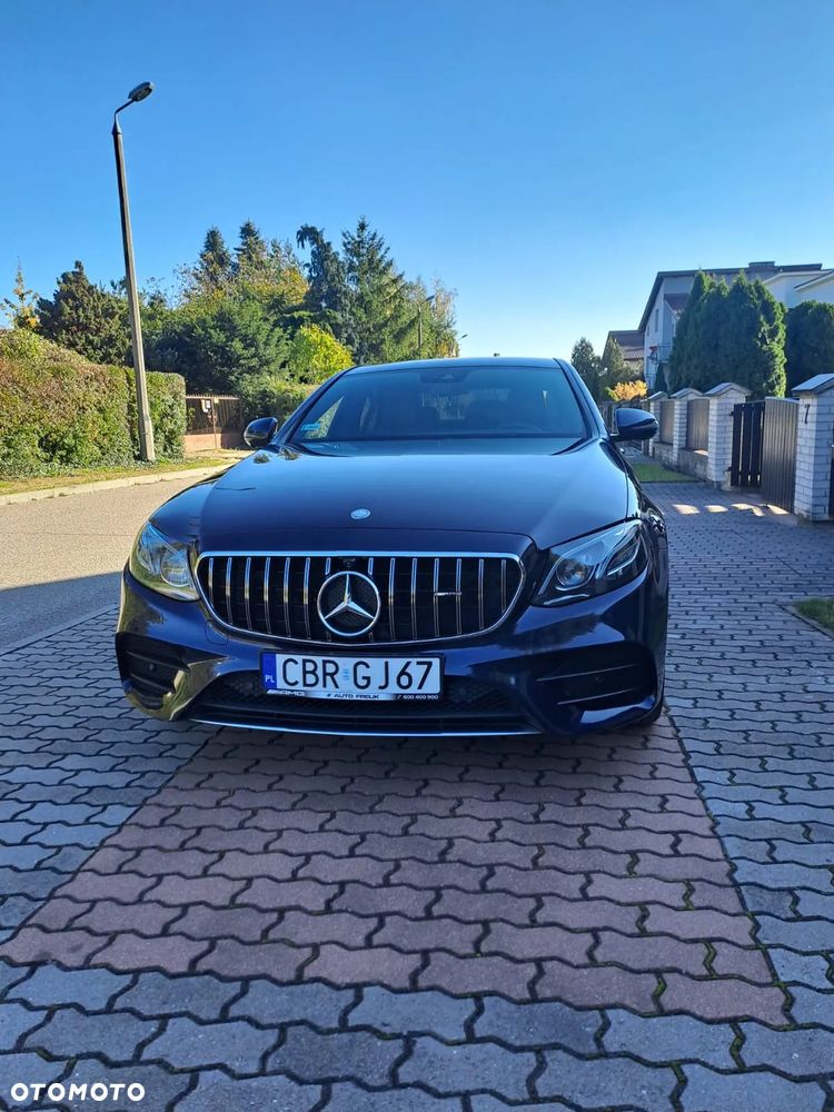 Mercedes-Benz Klasa E - 1