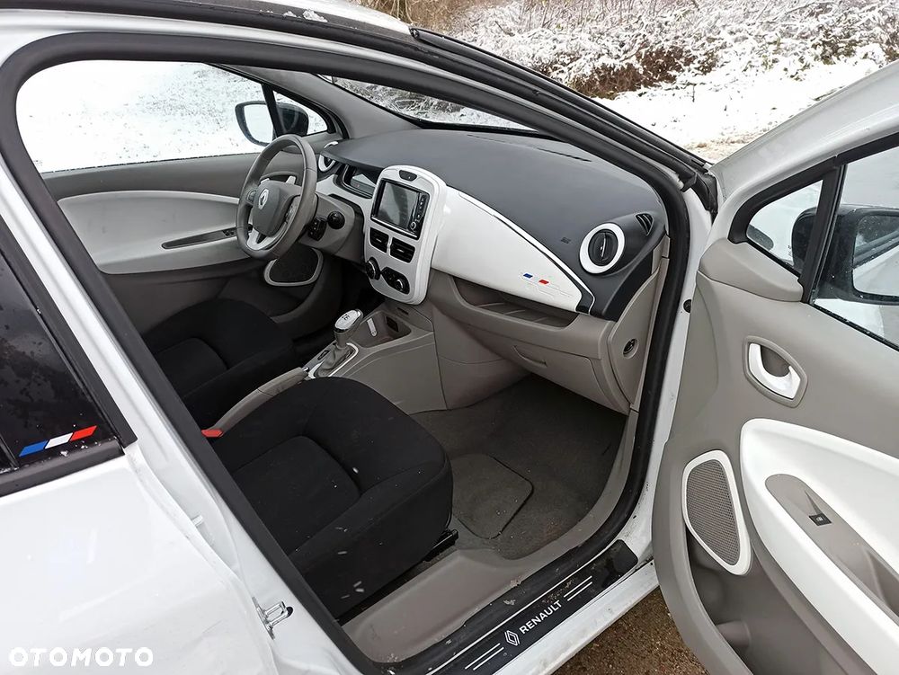 Renault Zoe - 6